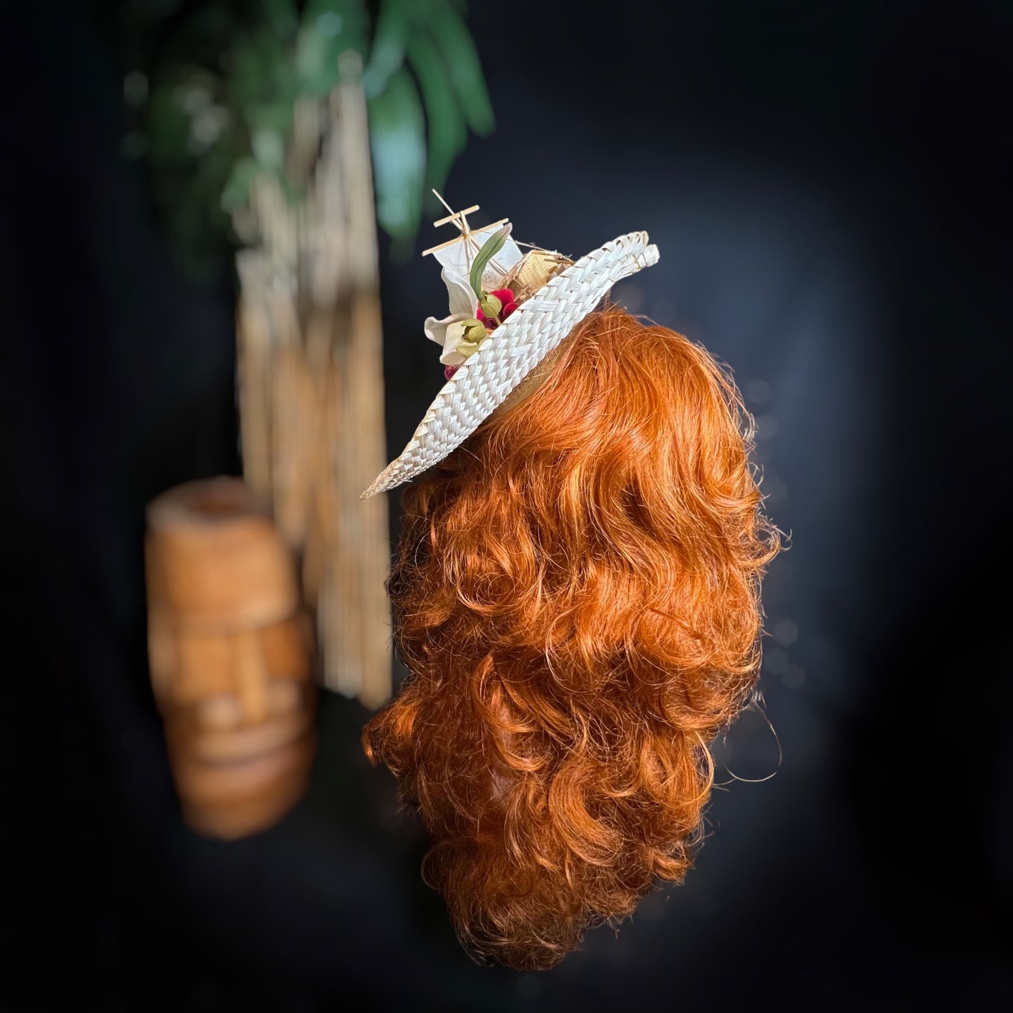 KON-TIKI FASCINATOR