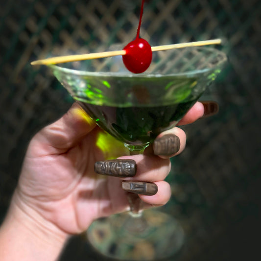 PRESS ON TIKI TOTEM NAILS