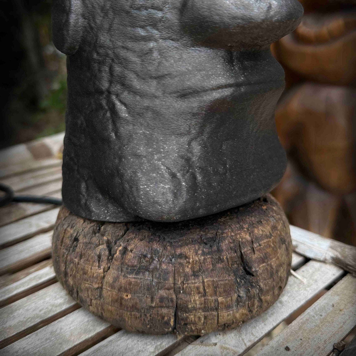Moai Table Lamp On Cork Float