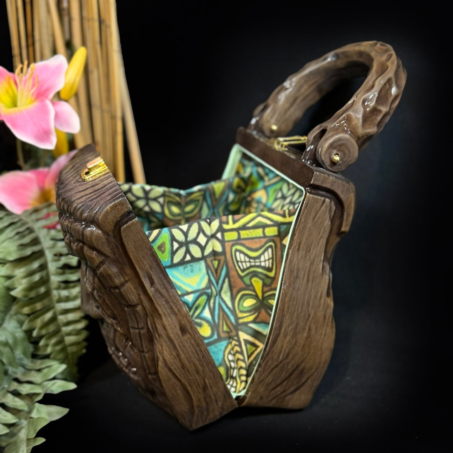 KU bag - the ultimate Tiki purse