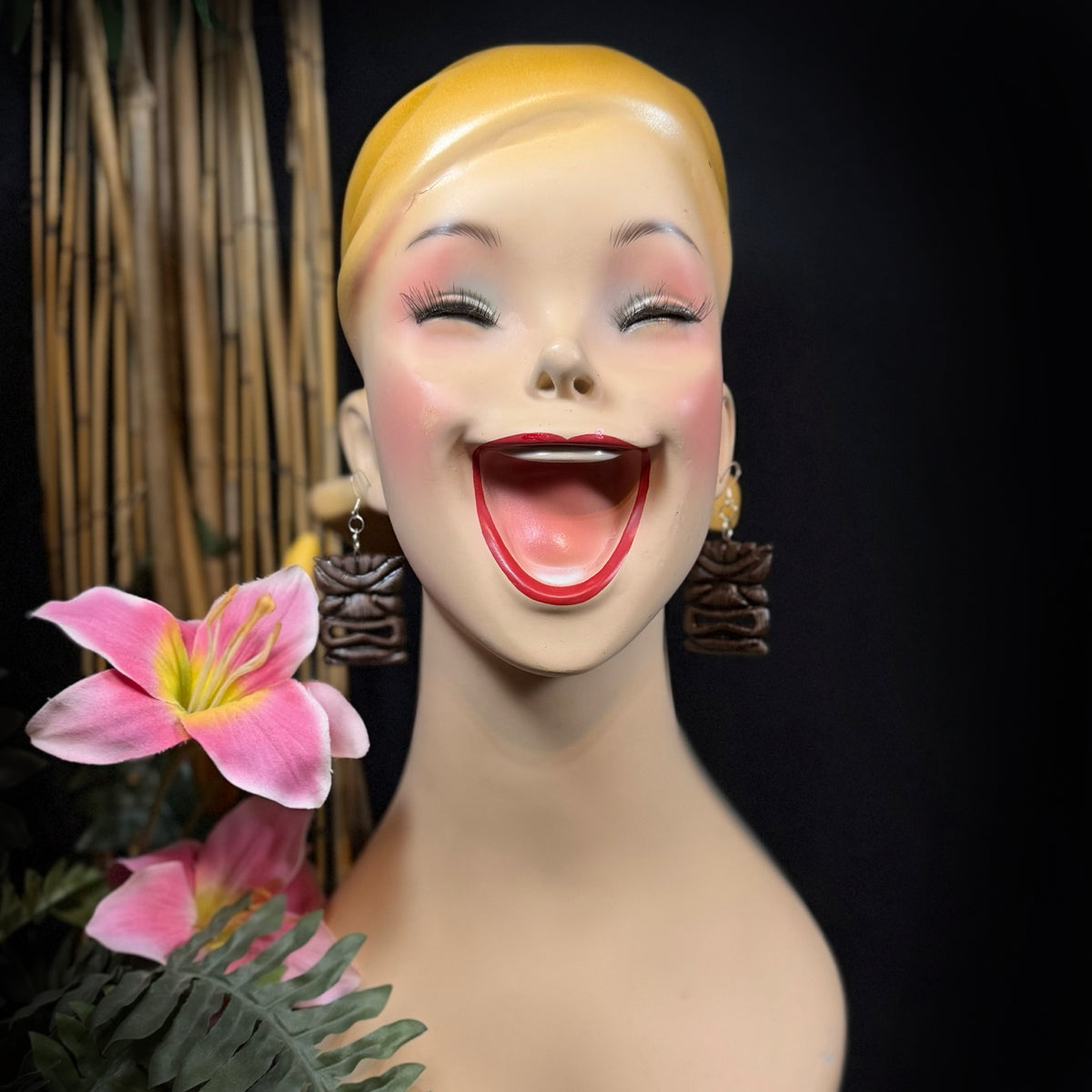 Wood Look Tiki Earrings | Wood-Look Resin