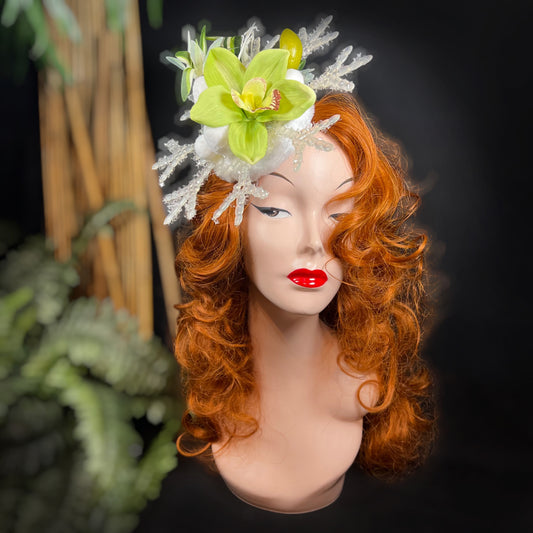 ORCHID SNOWFLAKE -TIKI CHRISTMAS FASCINATOR